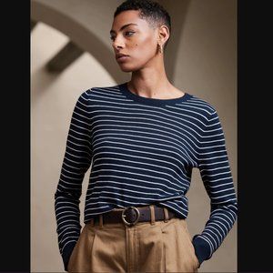 Banana Republic Navy Striped Sweater - Size Small